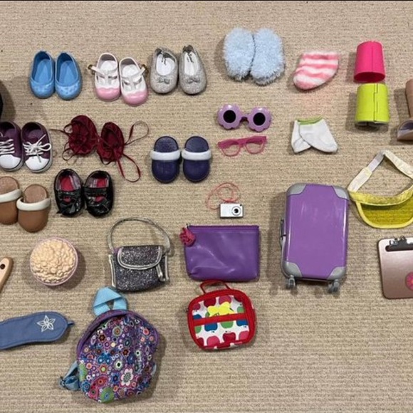 Our generation dolls and accessories lot - Picture 3 of 4